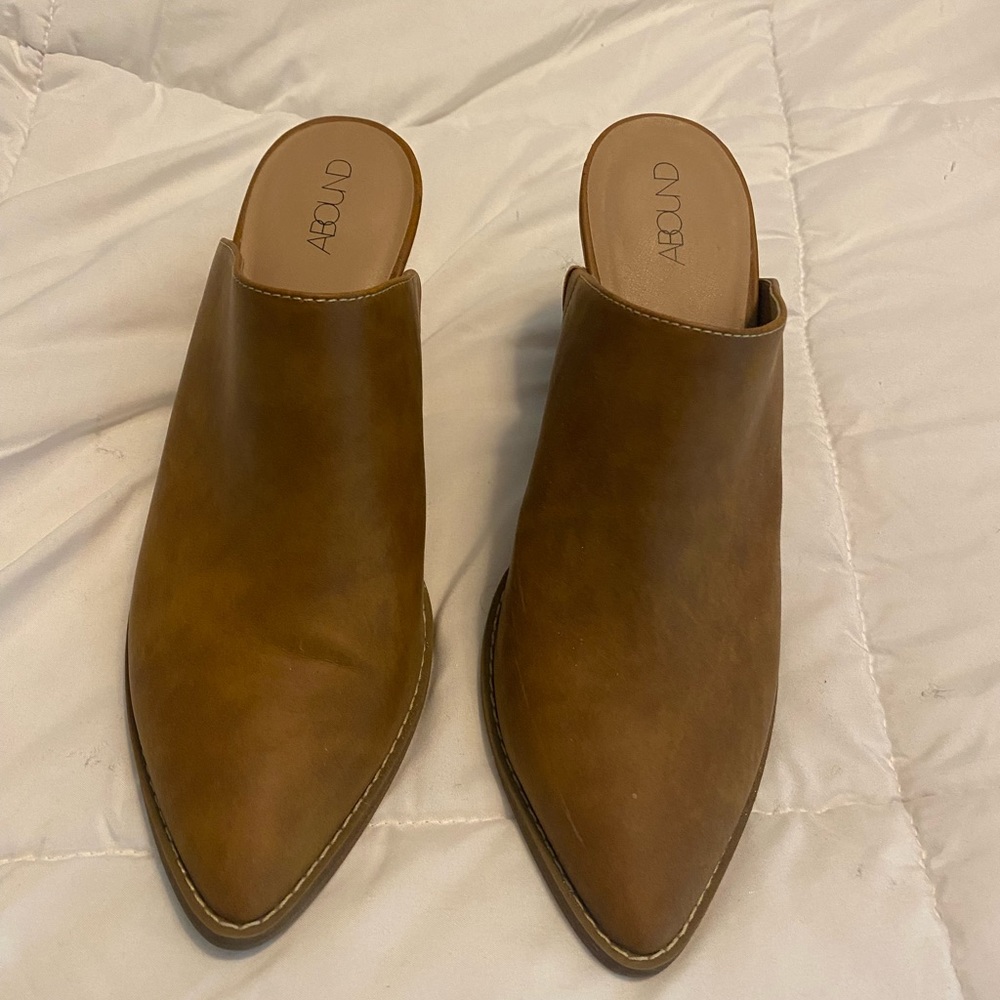 Short Abound Booties